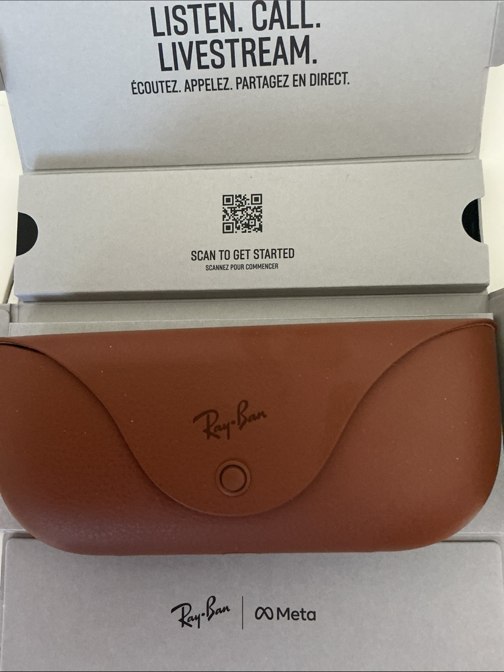 Ray-Ban Meta Matte Black Frame Sunglasses with Transitions to Green Lenses. NEW - Picture 7 of 9